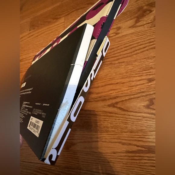 Marc Jacobs slip sleve (new) - Picture 5 of 14